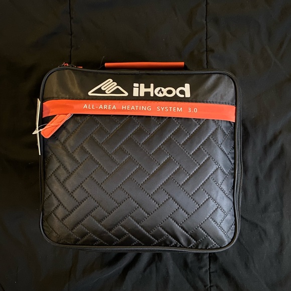 Men’s Heated Vest W/ Retractable Heating Hood - Picture 5 of 5